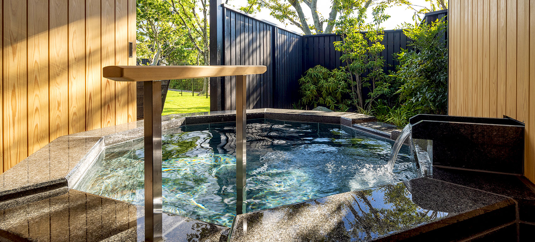 Dog-friendly Villa with open-air hot spring bath